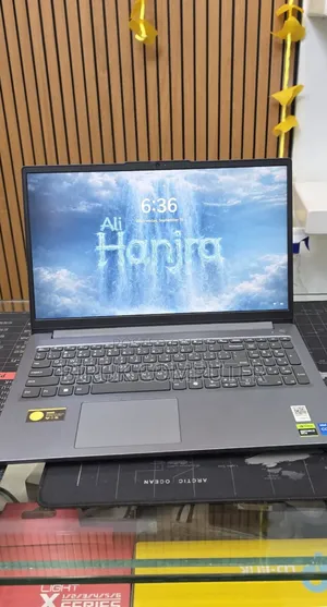 New Laptop Lenovo LOQ 15ARP9 12GB Intel Core i5 SSD 512GB