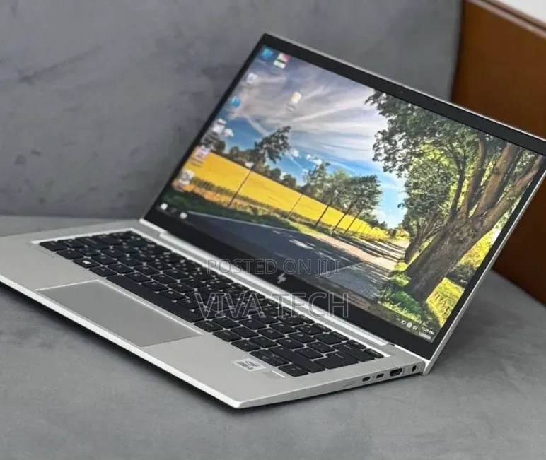 New Laptop HP EliteBook 830 G7 8GB Intel Core i7 SSD 512GB