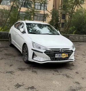 Hyundai Avante 2020 White