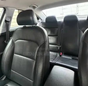 Hyundai Avante 2020 White