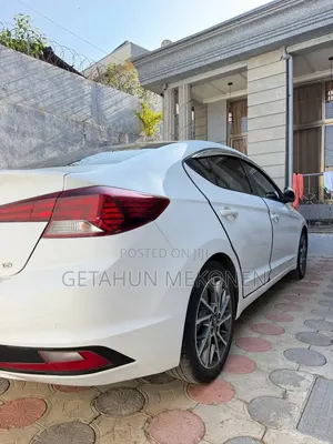 Hyundai Avante 2020 White