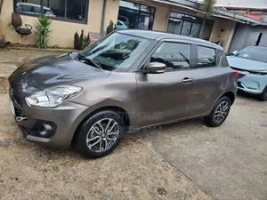 Suzuki Swift 2021 Gray