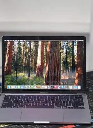New Laptop Apple MacBook Pro 2020 M1 16GB Apple M1 SSD 512GB