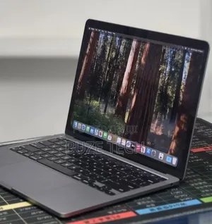 New Laptop Apple MacBook Pro 2020 M1 16GB Apple M1 SSD 512GB