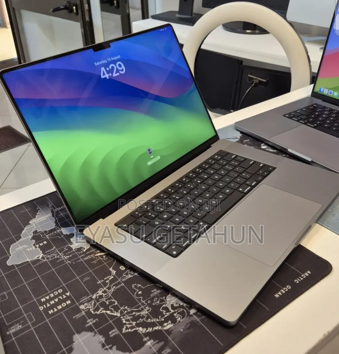 New Laptop Apple MacBook Pro 2021 M1 Max 64GB Apple M1 Max SSD 1T