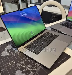 New Laptop Apple MacBook Pro 2021 M1 Max 64GB Apple M1 Max SSD 1T