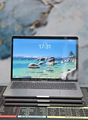 New Laptop Apple MacBook Pro 2020 M1 8GB Apple M1 SSD 512GB