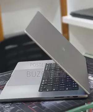 New Laptop Apple MacBook Pro 2021 M1 Max 64GB Apple M1 Max SSD 1T