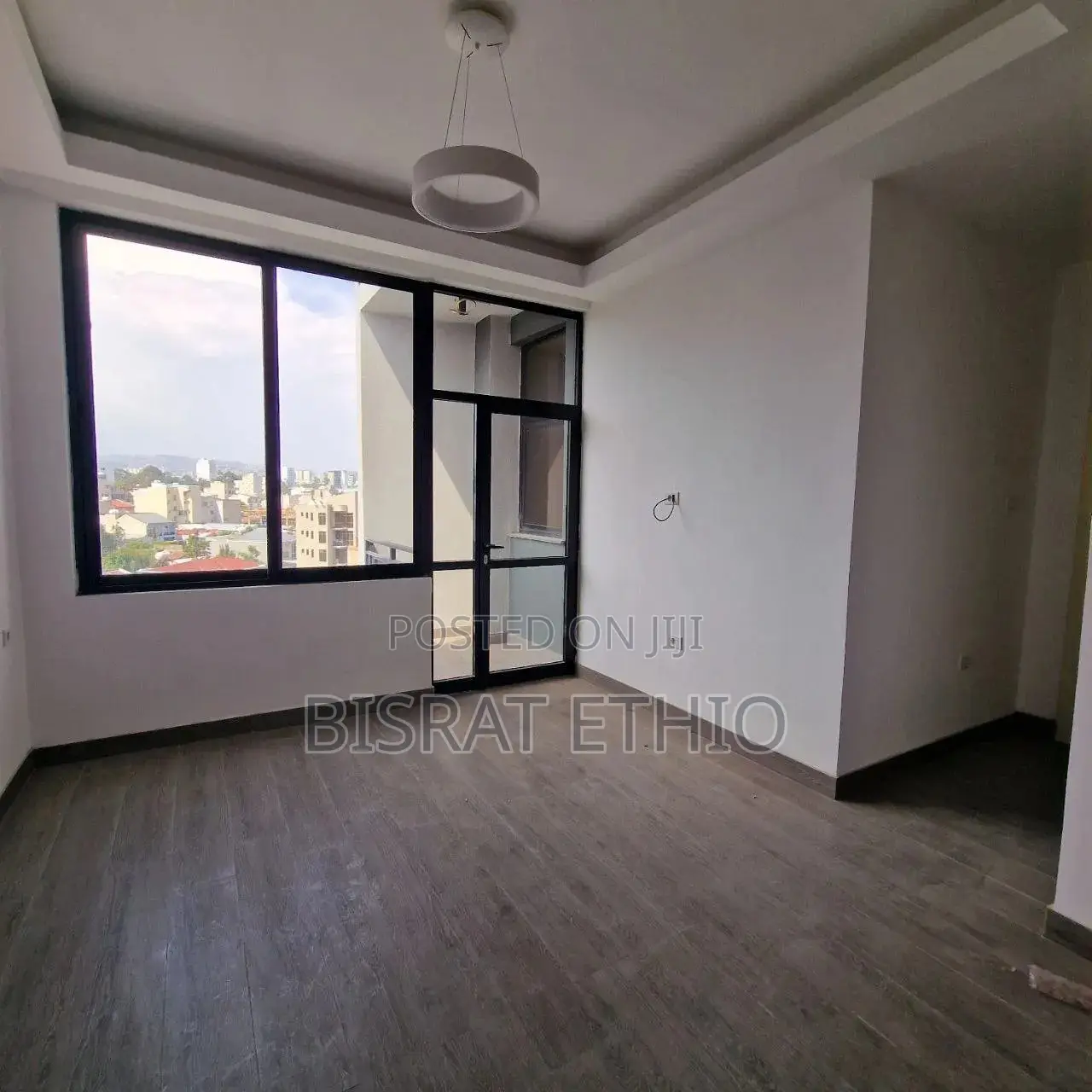3bdrm Apartment in Jakros, Bole for sale