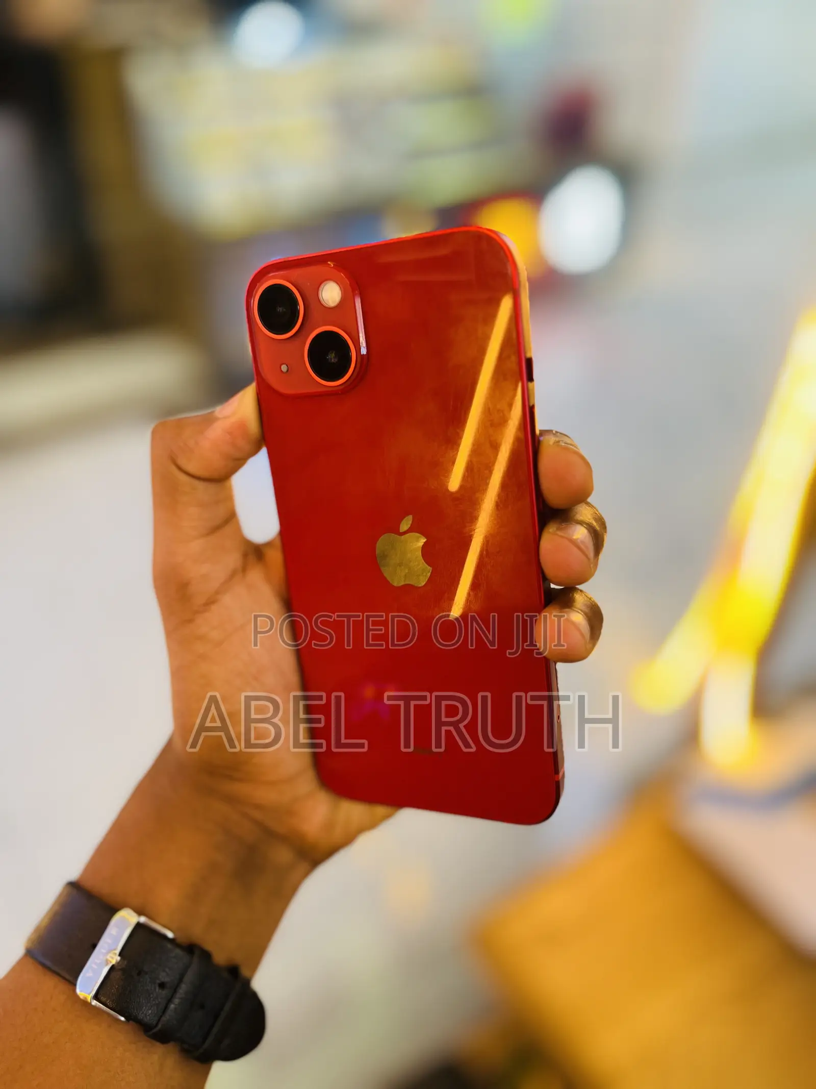 Apple iPhone 13 128 GB Red