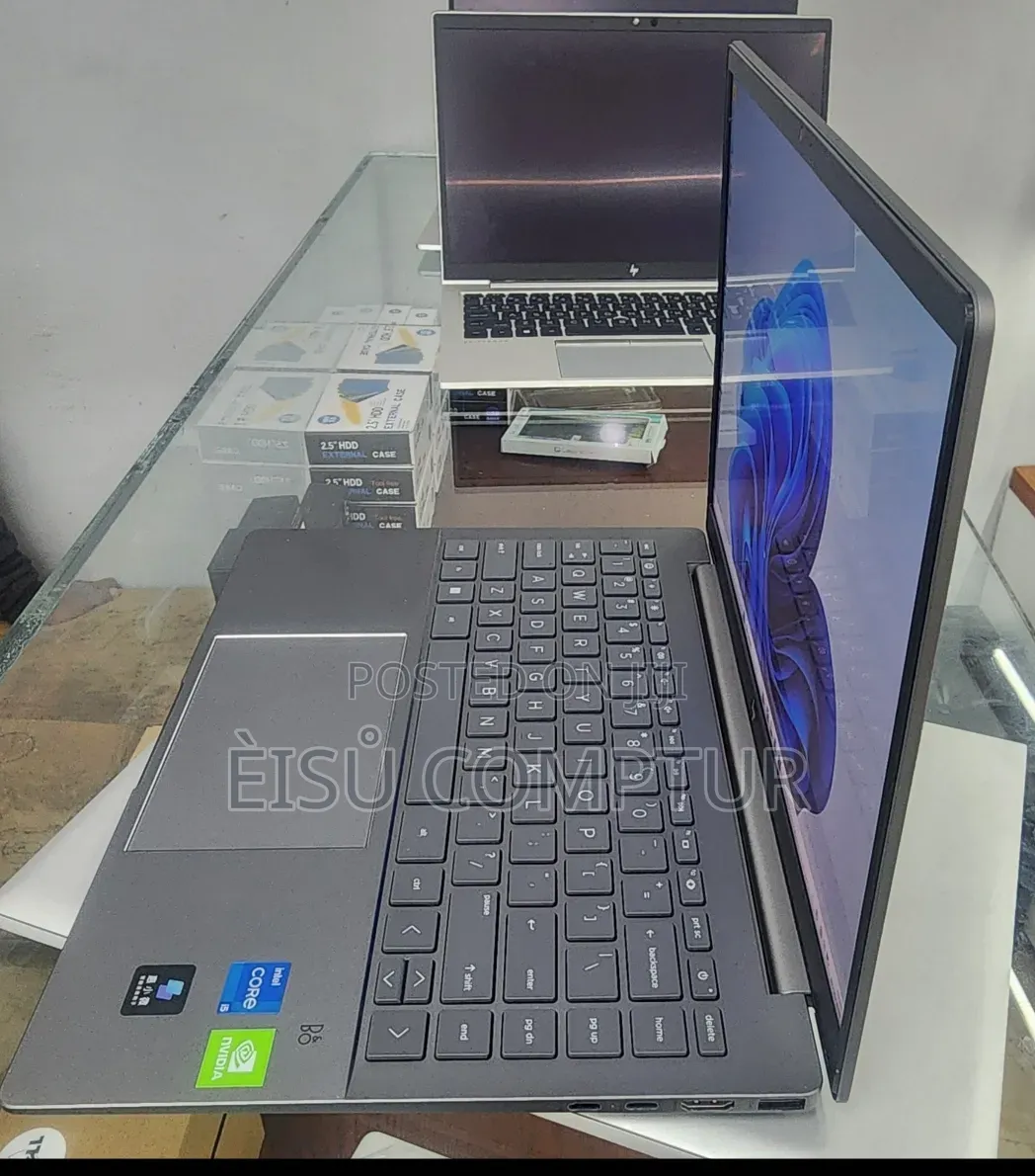 New Laptop HP Pavilion 15 16GB Intel Core i5 SSD 512GB