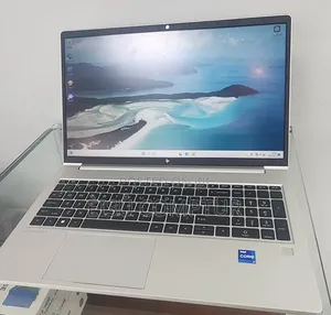 New Laptop HP EliteBook 640 G10 16GB Intel Core i7 SSD 512GB