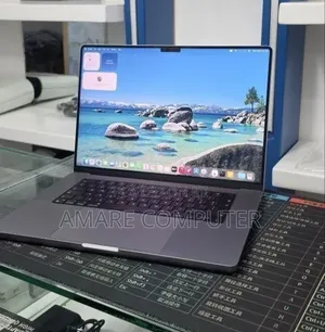 New Laptop Apple MacBook Pro 2021 M1 32GB Apple M1 Pro SSD 512GB
