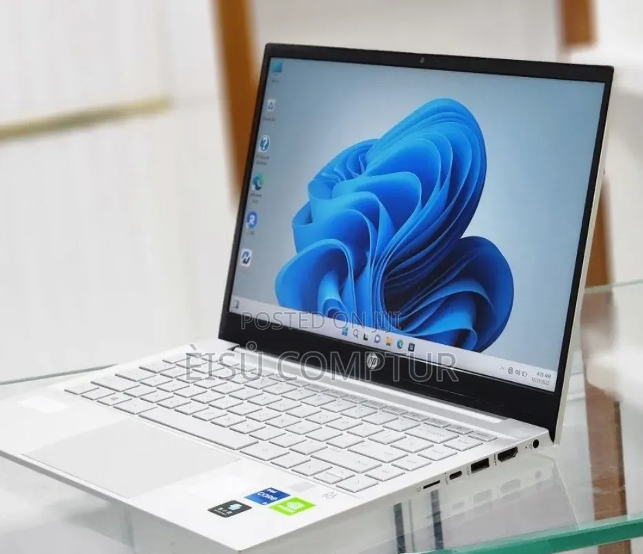 New Laptop HP Pavilion 14 16GB Intel Core i5 SSD 512GB