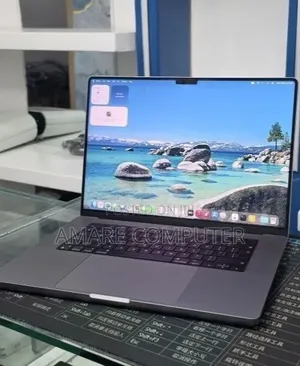New Laptop Apple MacBook Pro 2021 M1 32GB Apple M1 Pro SSD 512GB