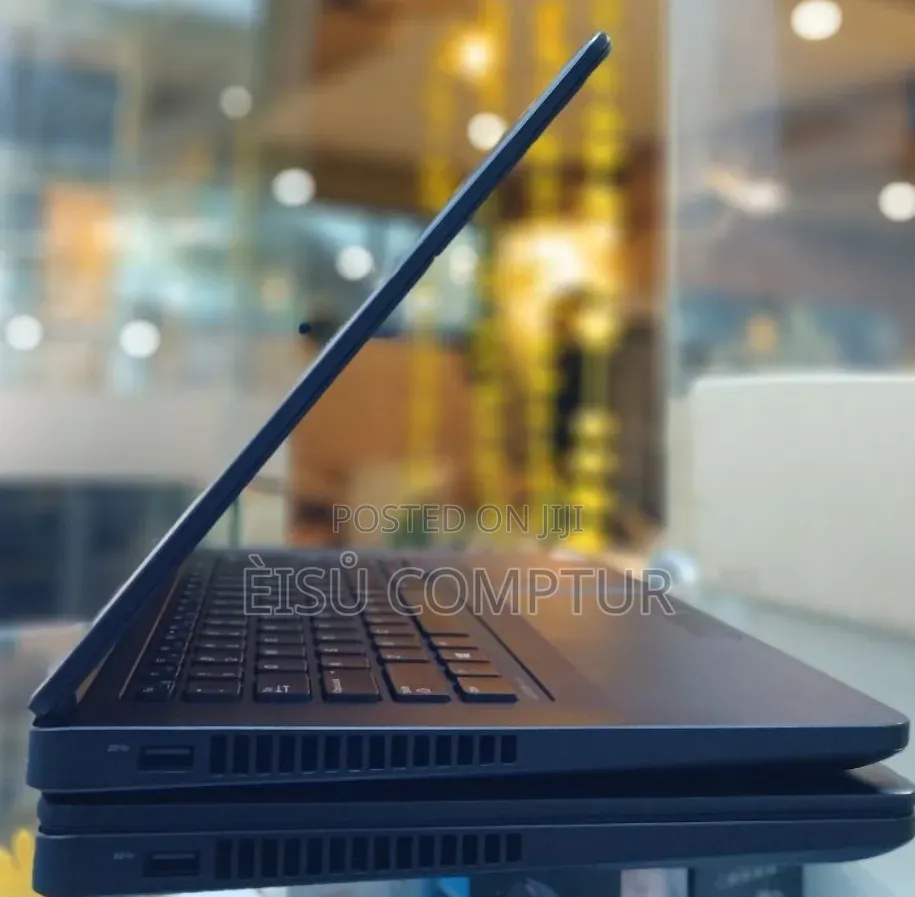 New Laptop Dell Latitude 14 E5470 4GB Intel Core i3 HDD+SSD 128GB