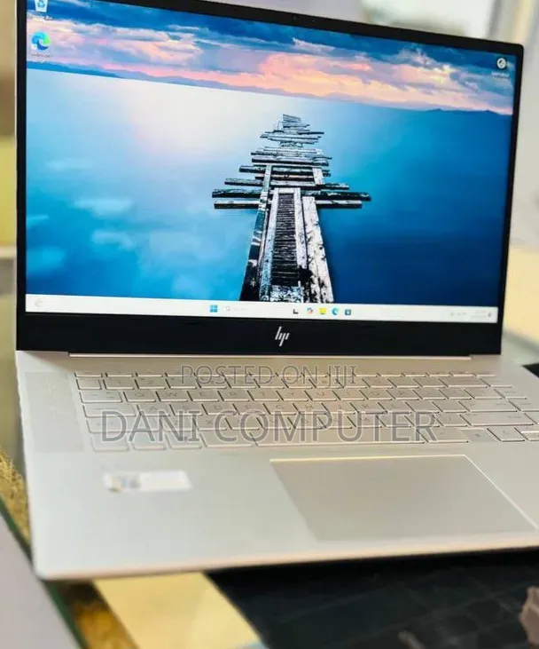 New Laptop HP Envy 15 16GB Intel Core i7 SSD 512GB