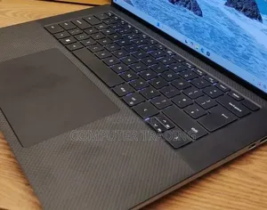 New Laptop Dell Precision 5570 16GB Intel Core i7 SSD 512GB
