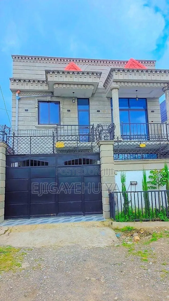 Furnished 3bdrm Duplex in G+1, Bole for sale