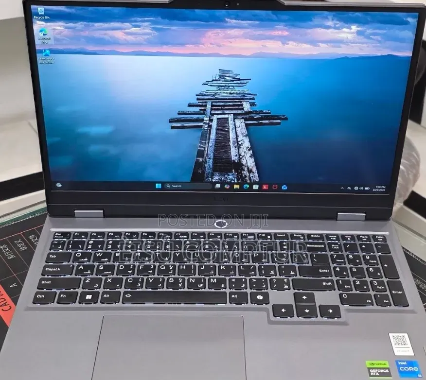 New Laptop Lenovo LOQ 15IRH8 8GB Intel Core i5 SSD 512GB