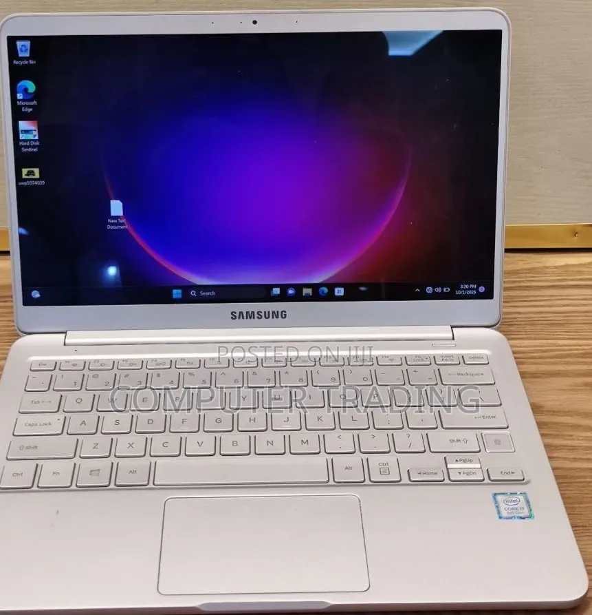 New Laptop Samsung NP-X360 8GB Intel Core i7 SSD 256GB