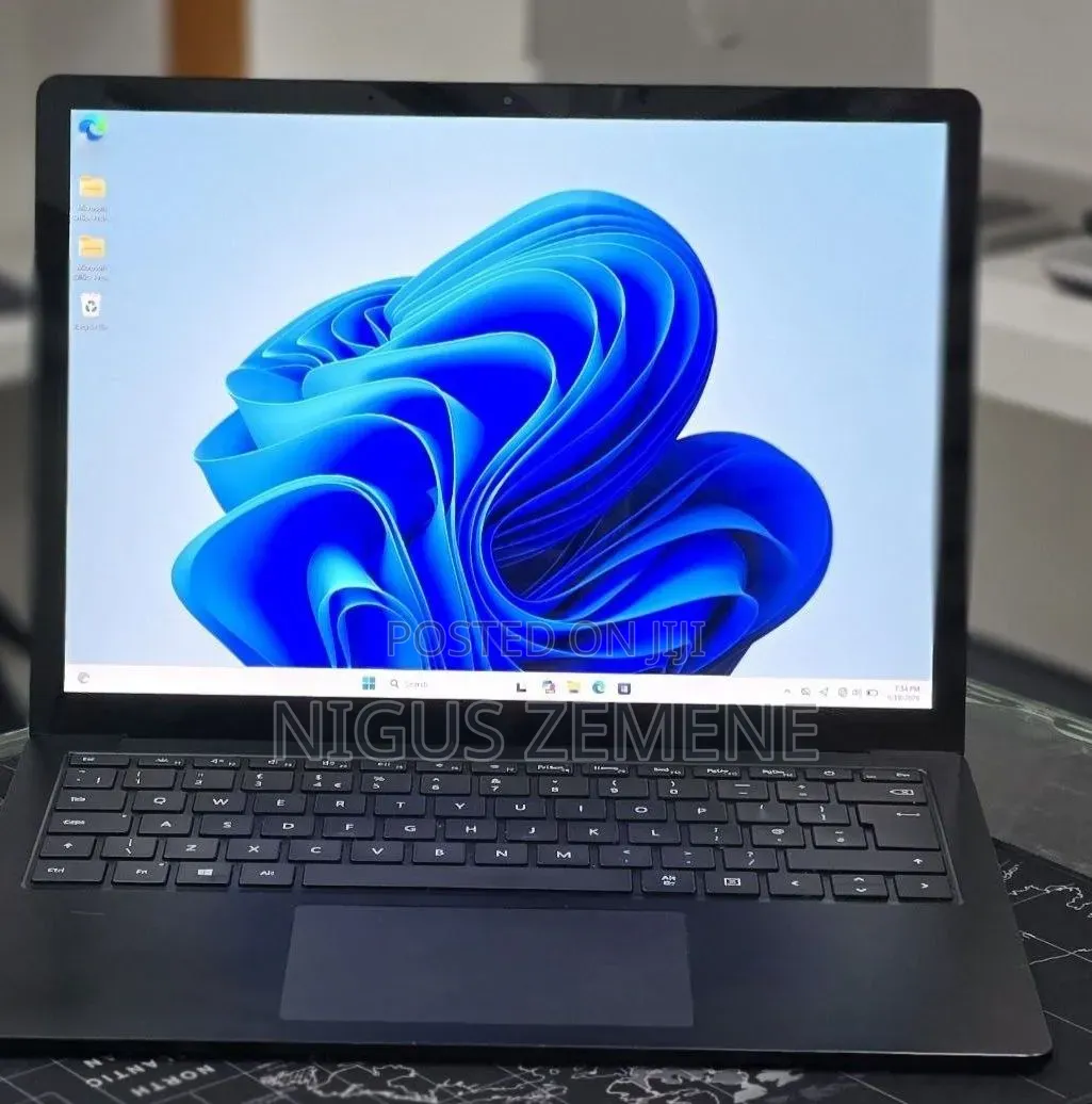 New Laptop Dell 16GB Intel Core i7 SSD 512GB