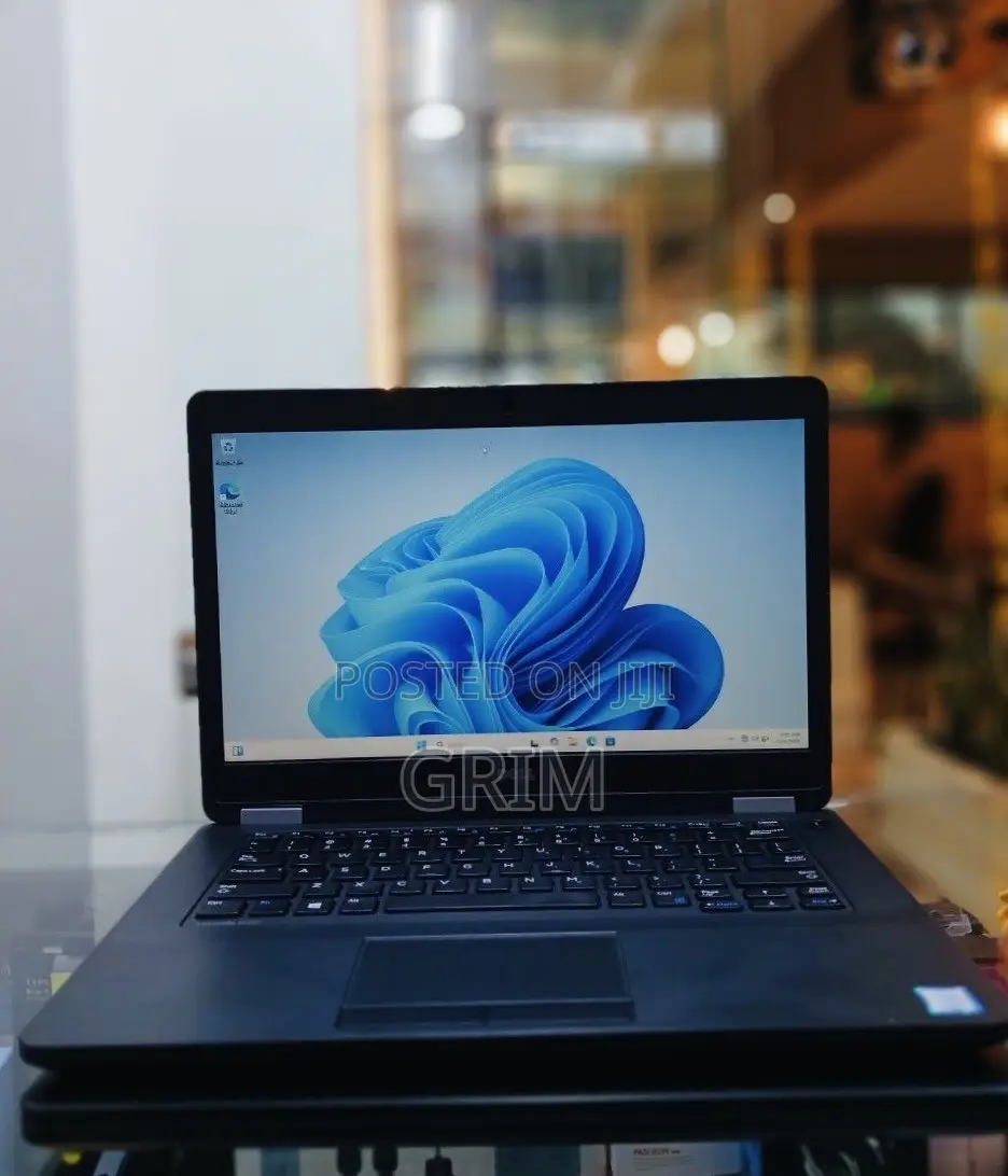 Laptop Dell Latitude E5440 4GB Intel Core i3 HDD+SSD 128GB