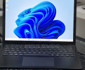 New Laptop Dell 16GB Intel Core i7 SSD 512GB