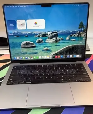 New Laptop Apple MacBook Pro 2023 M3 8GB Apple M3 SSD 512GB