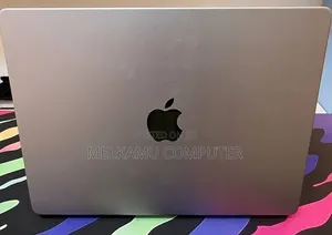 New Laptop Apple MacBook Pro 2023 M3 8GB Apple M3 SSD 512GB