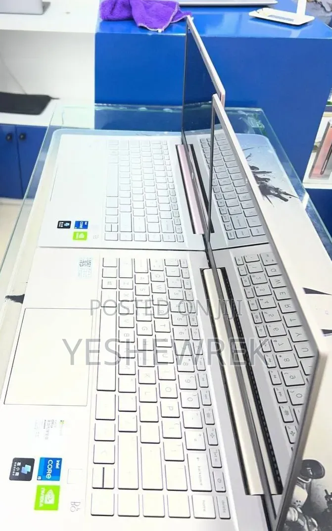 New Laptop HP Pavilion 15 6GB Intel Core i5 SSD 512GB