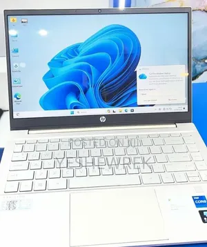 New Laptop HP Pavilion 15 6GB Intel Core i5 SSD 512GB