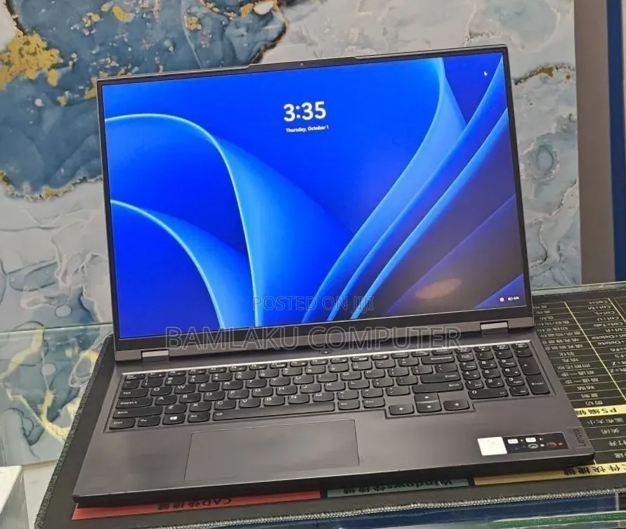 New Laptop Lenovo Legion 5 16GB AMD Ryzen 7 SSD 512GB