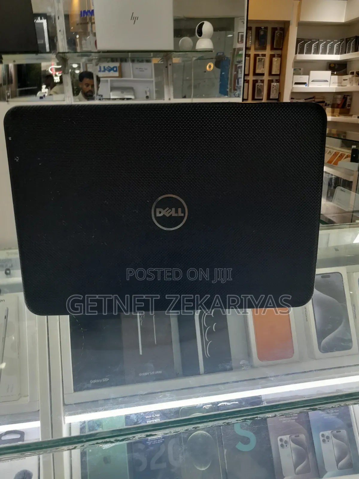 New Laptop Dell Inspiron 15 3537 4GB Intel Core i5 SSD 256GB