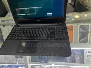 New Laptop Dell Inspiron 15 3537 4GB Intel Core i5 SSD 256GB