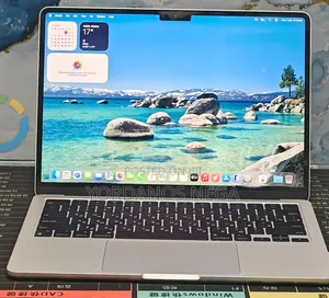 New Laptop Apple MacBook Air 2022 M2 8GB Apple M2 SSD 256GB