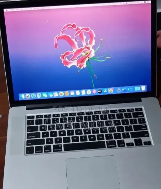 New Laptop Apple MacBook 2014 16GB Intel Core i7 SSD 512GB
