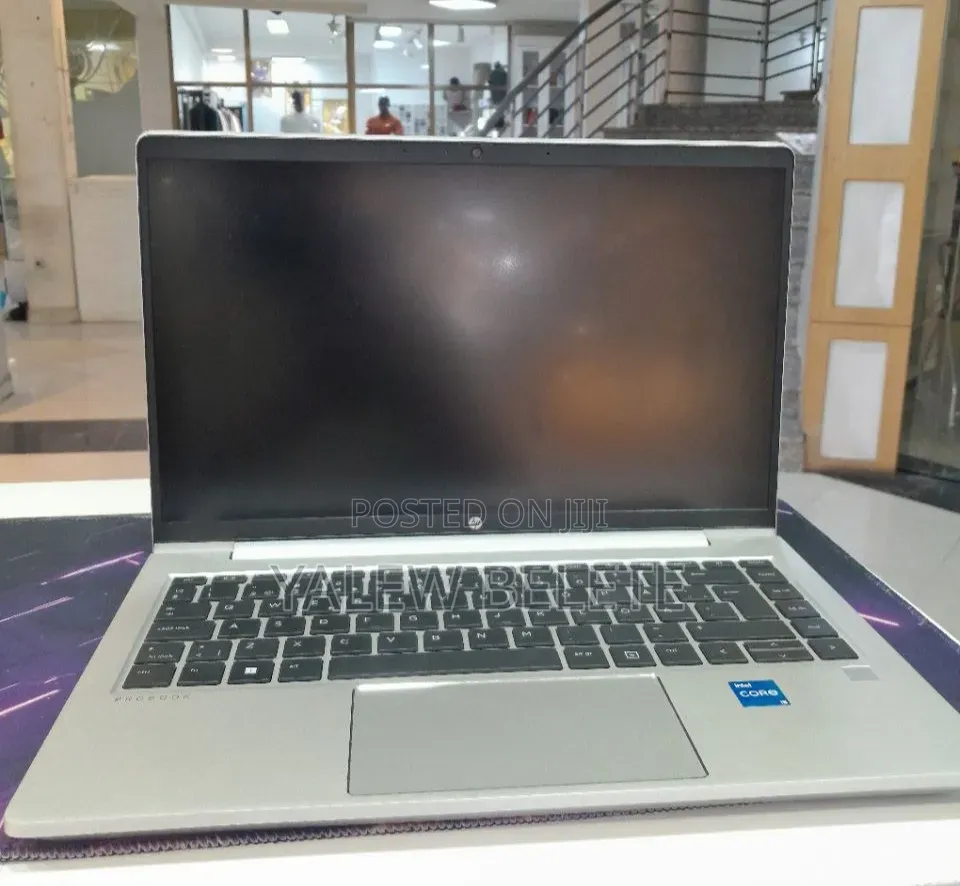 New Laptop HP ProBook 650 G8 16GB Intel Core i5 SSD 512GB