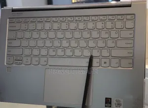 New Laptop Lenovo Yoga 9i 32GB Intel Core Ultra 7 SSD 1T