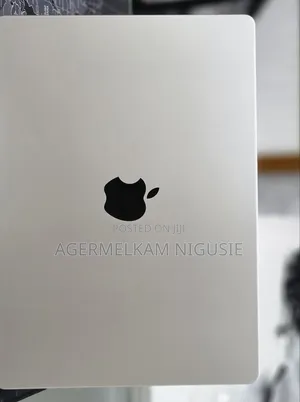 New Laptop Apple MacBook Pro 2024 M4 16GB Intel Core 5 SSD 512GB