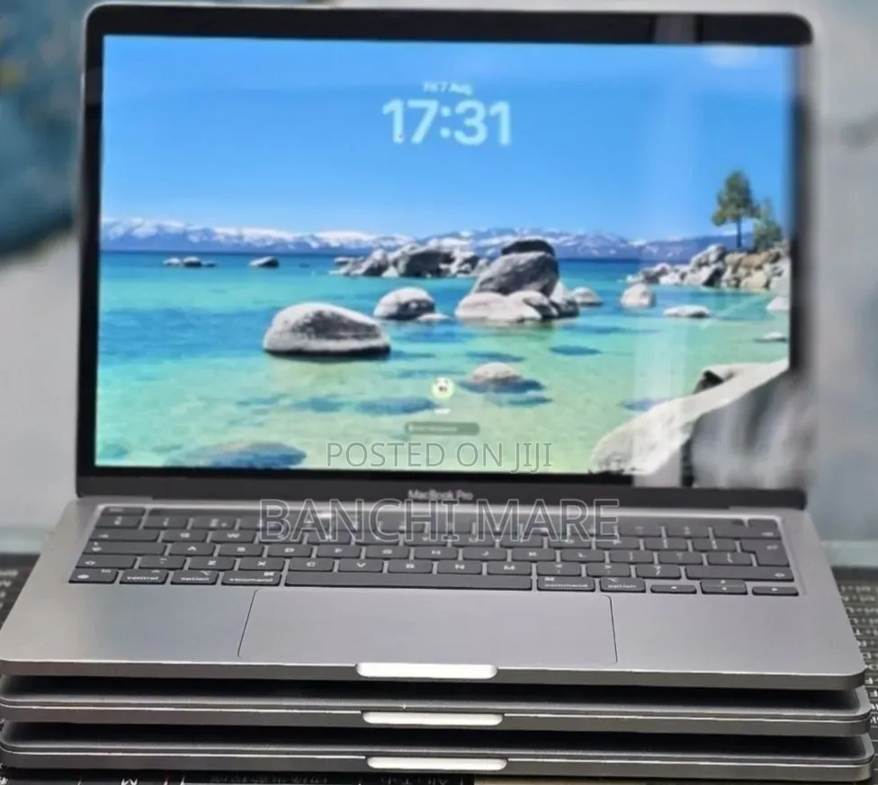 New Laptop Apple MacBook Pro 2020 M1 16GB Apple M1 SSD 512GB