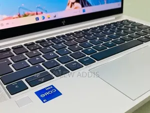 New Laptop HP EliteBook 830 G8 16GB Intel Core i5 SSD 512GB