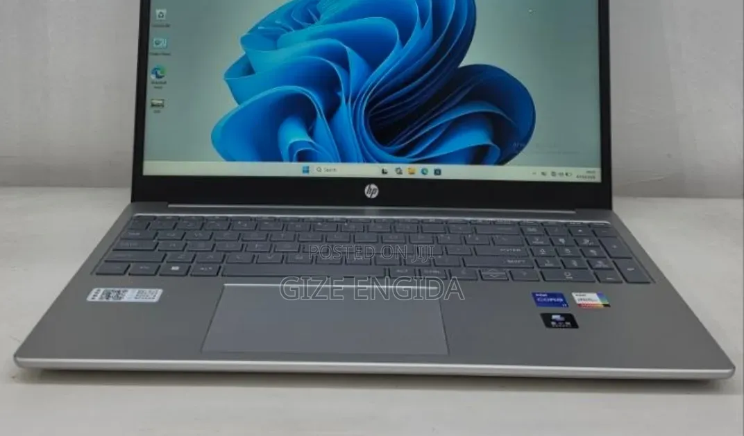 New Laptop HP Stream Notebook 16GB Intel Core i7 SSD 1T