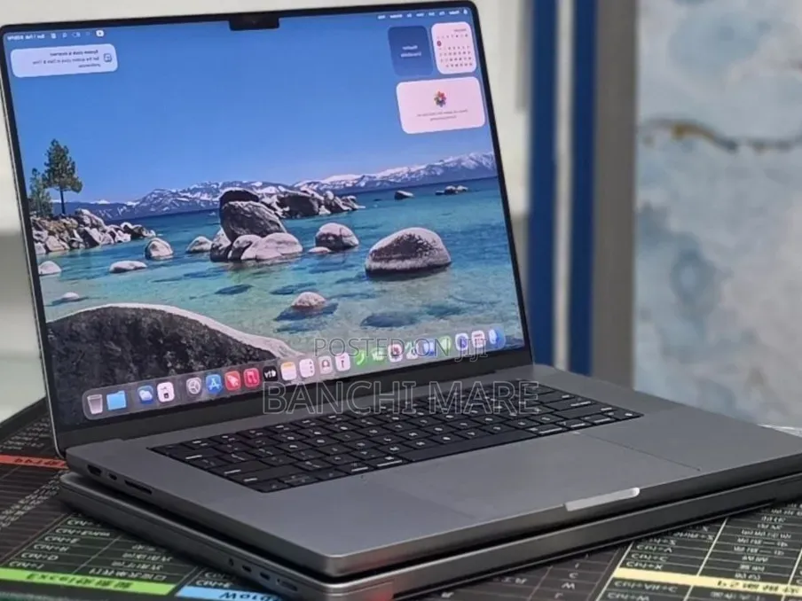 New Laptop Apple MacBook Pro 2021 M1 Max 64GB Apple M1 Max SSD 1T