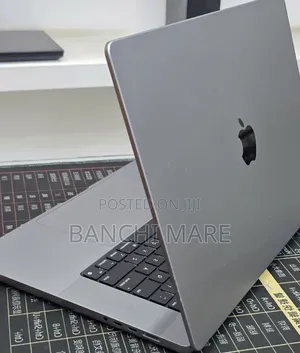 New Laptop Apple MacBook Pro 2021 M1 Max 64GB Apple M1 Max SSD 1T