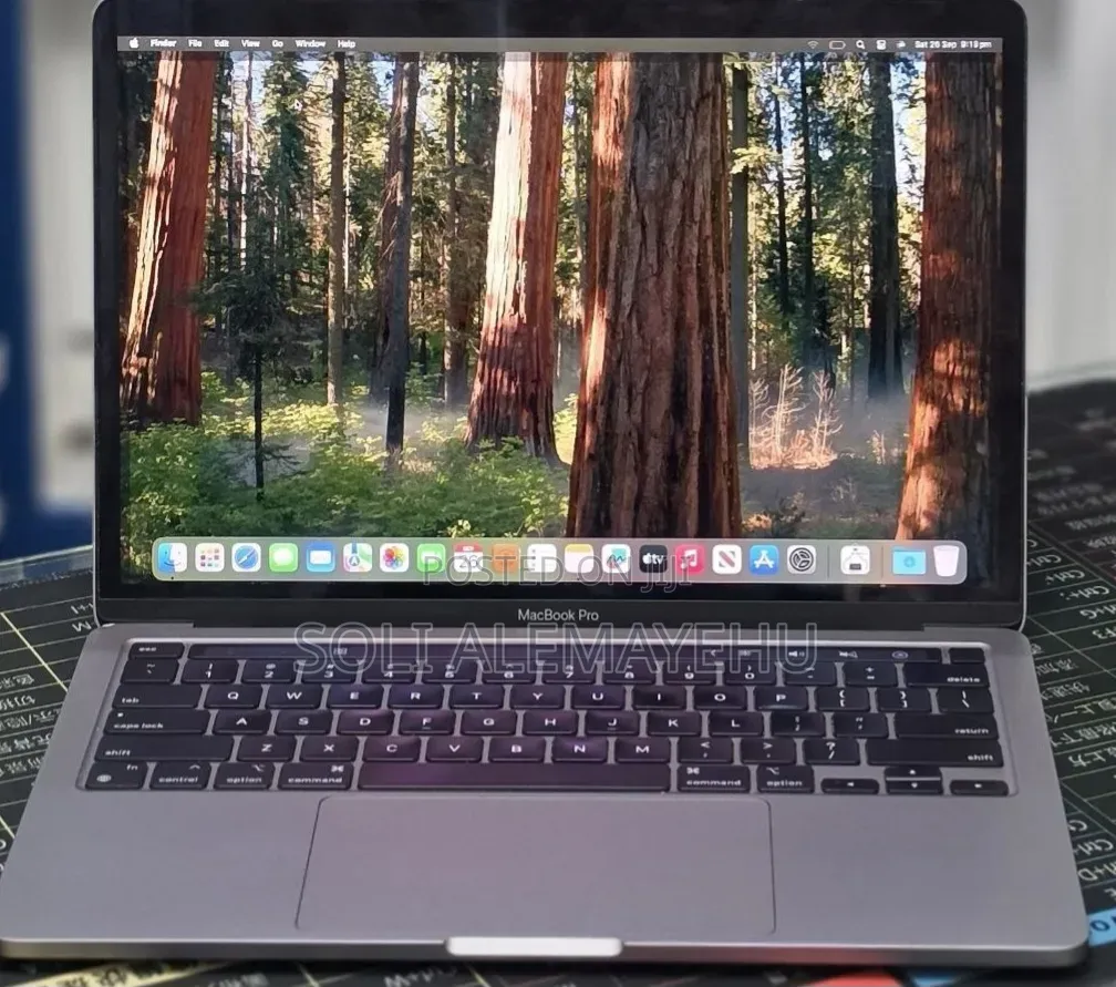 New Laptop Apple MacBook Pro 2021 M1 16GB Apple M1 Pro SSD 512GB