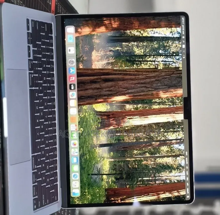 New Laptop Apple MacBook Air 2025 M4 16GB AMD Ryzen 7 SSD 512GB