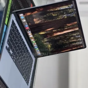 New Laptop Apple MacBook Air 2025 M4 16GB AMD Ryzen 7 SSD 512GB