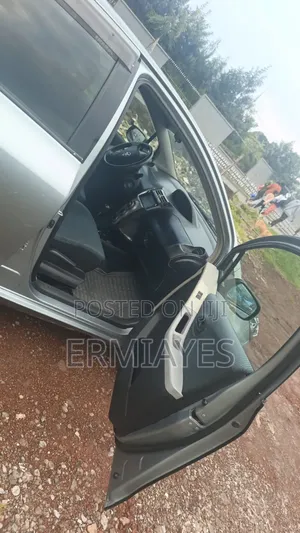 Toyota Yaris 2006 Silver