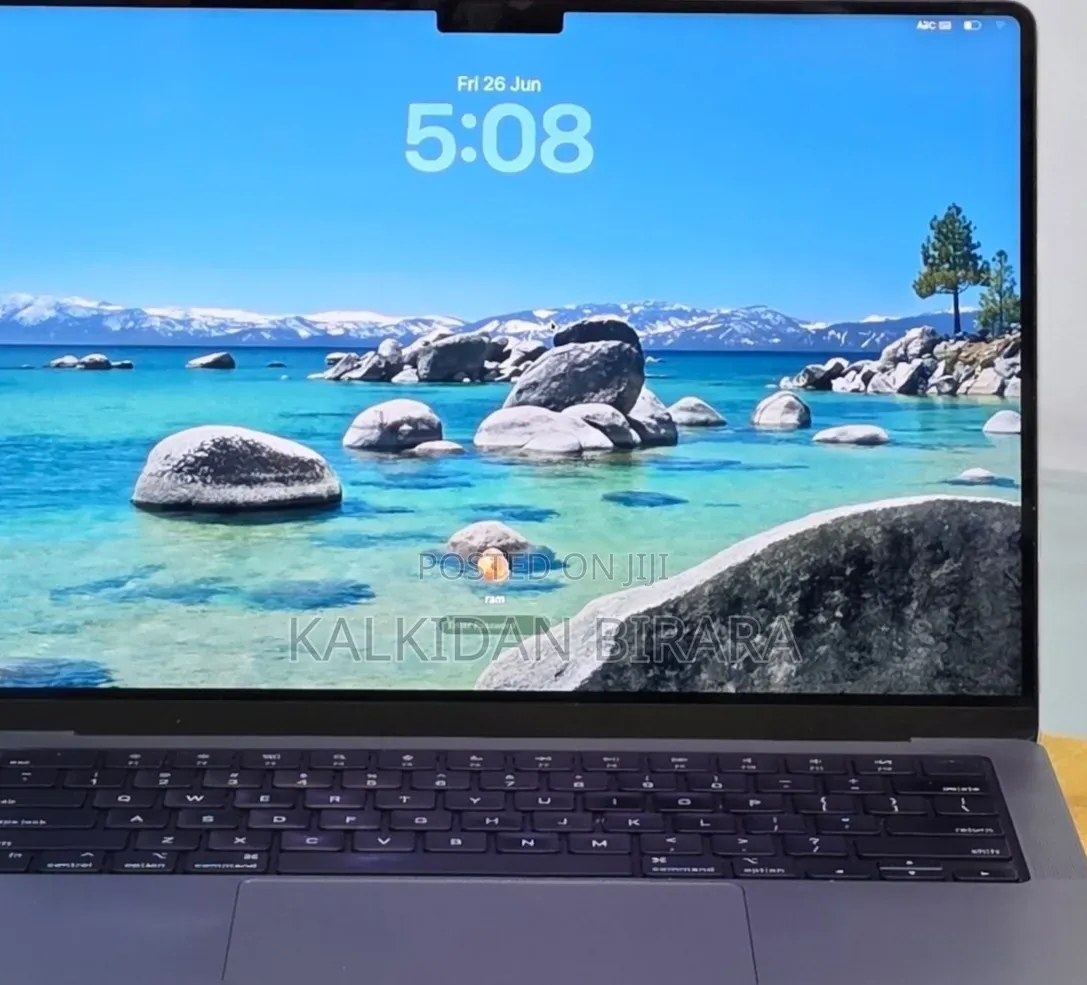 New Laptop Apple MacBook Pro 2021 M1 32GB Apple M1 Pro SSD 512GB